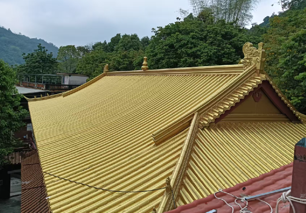 西安鹏航｜广东潮汕石庵寺350㎡三号连体铝瓦项目案例展示